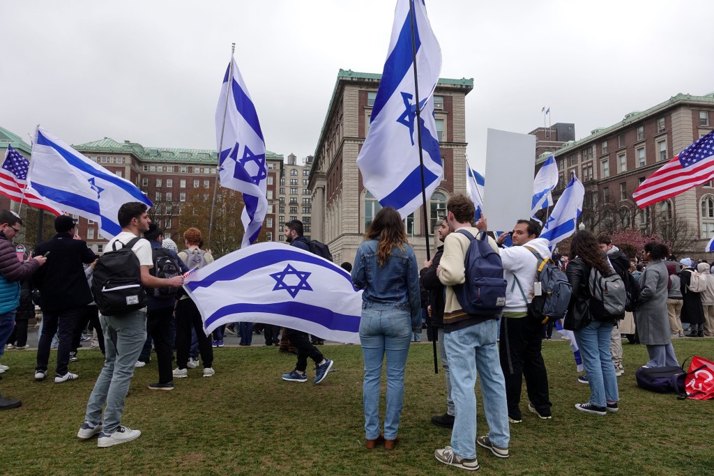 Columbia students show support for Israel while pro-Palestinian demonstrators occupied part of campus.
